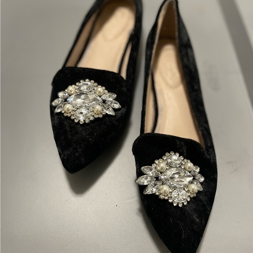 Black velvet loafer shoes size 6